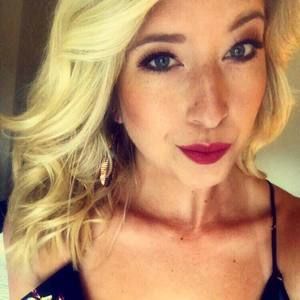 Meet your Posher, Amelia